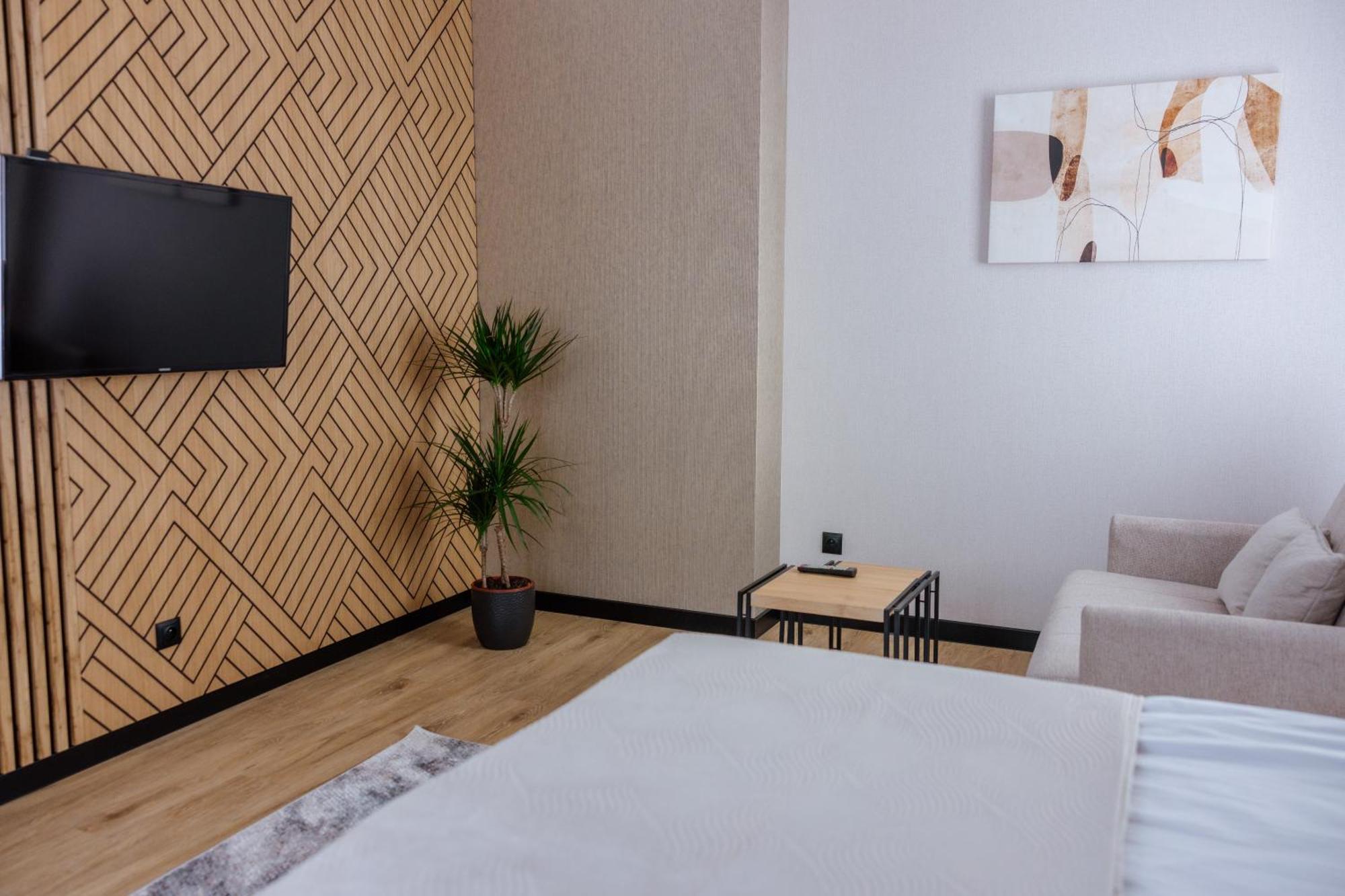 Pod Brama Aparthotel *